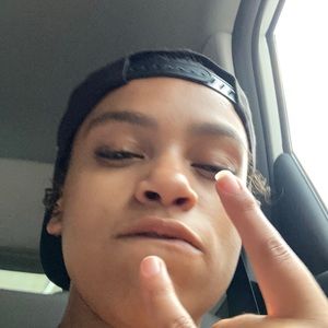 Meet your Posher, Madeline